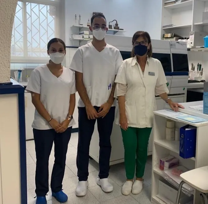 Equipo del Laboratorio de análisis clínicos en Telde