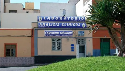 Fachada exterior del Laboratorio en Cruce de Melenara, Telde