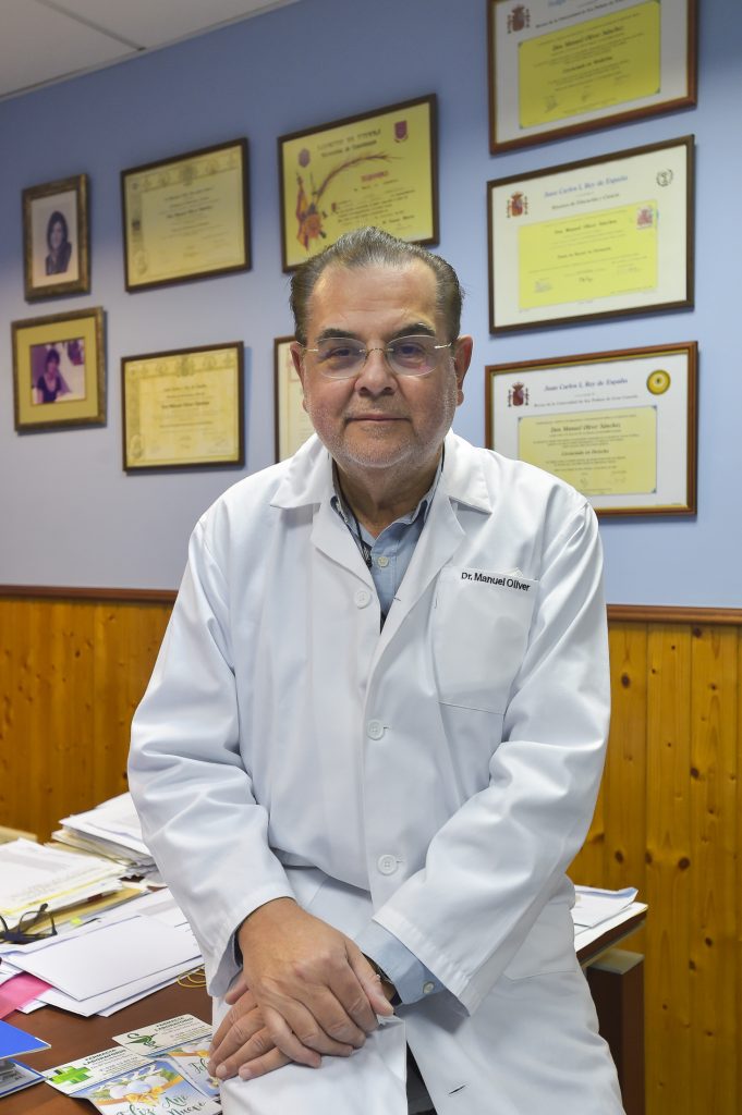 Foto del Dr. Manuel Oliver
